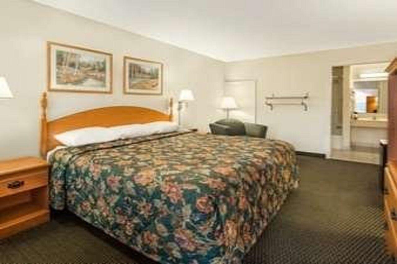 Knights Inn Crawfordsville Exteriör bild